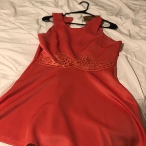 Coral Francesca’s dress with stitching - Size Med
